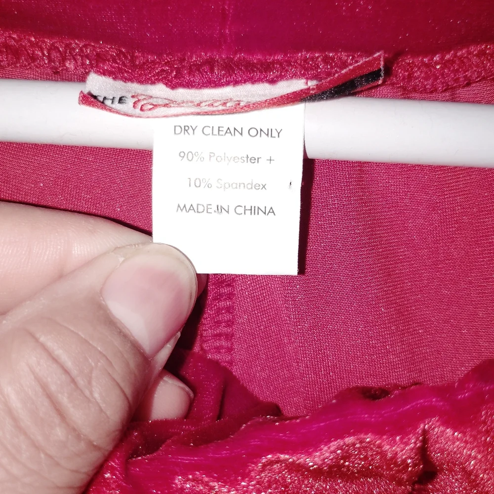 Delta Sigma Theta Women's Velvet Track Suit with White Side Stripe - Dark Red L - Picture 8 of 9